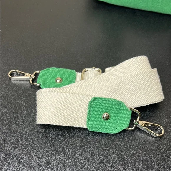 Madden Girl | Farmers Market Veggie Mini Tote w/ Matching Wallet & Hair Fun 🍅🥕🌽 - Picture 11 of 17